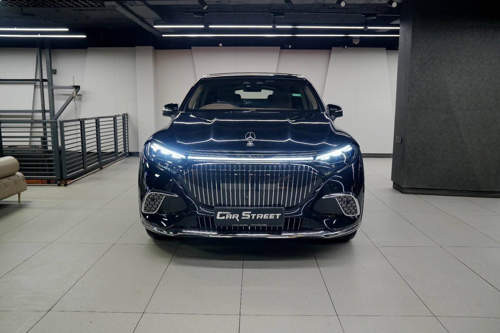 Mercedes Maybach EQS 680